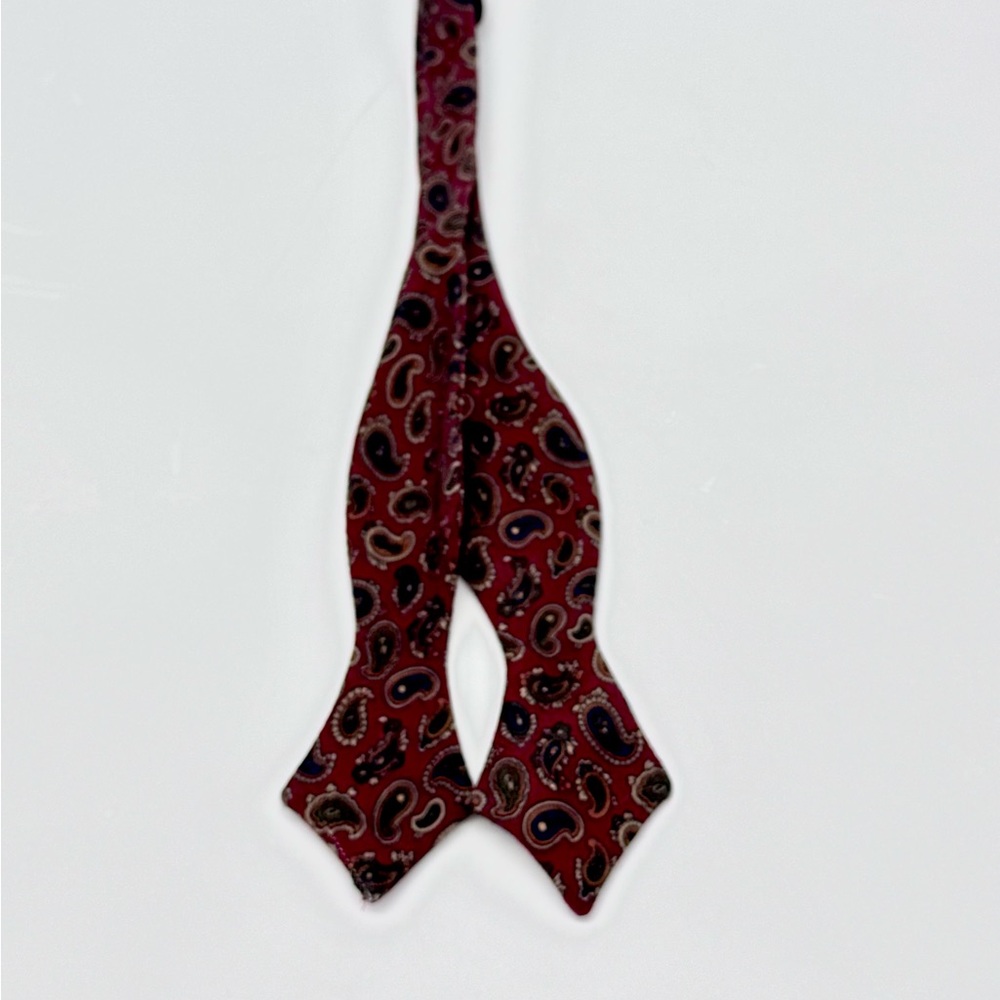 Rugby Ralph Lauren Red Paisley Bow Tie